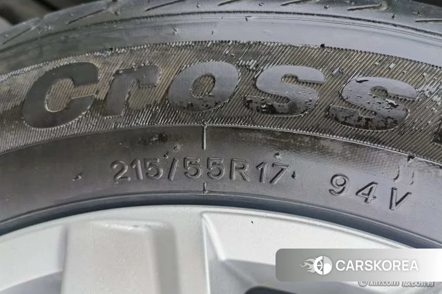 Volkswagen Passat id 4258514 из Китая 9
