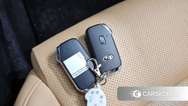 Kia K7 Premier id 3484666 из Кореи 9