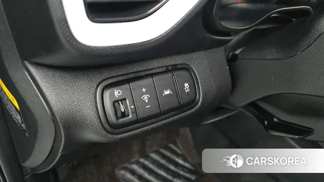 Hyundai Venue id 3592987 из Кореи 9