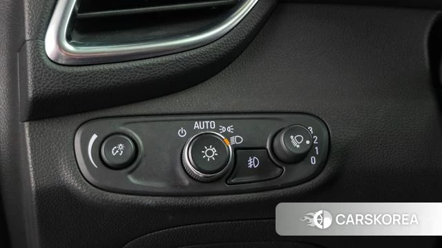 Chevrolet (GM Daewoo) The New Trax id 4755364 из Кореи 9