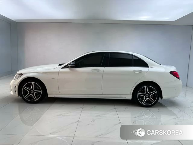 Mercedes-Benz Class C id 4216277 из Китая 9
