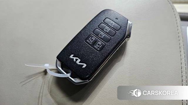 Kia Carnival 4th generation id 4401791 из Кореи 9