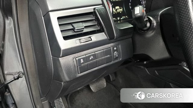 Ssangyong The New Rexton Sports Cannes id 3827355 из Кореи 9