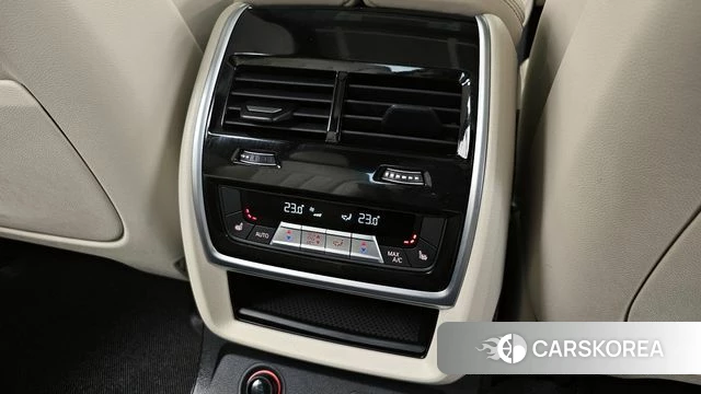 BMW X7 (G07) id 3940302 из Кореи 9