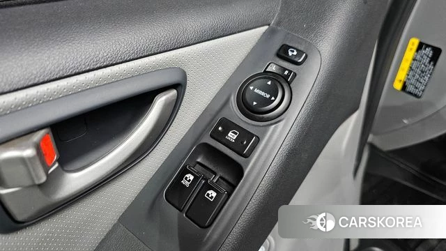 Hyundai The New Grand Starex id 4568151 из Кореи 9