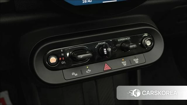 Mini Cooper C Convertible 4th Generation id 4590182 из Кореи 9