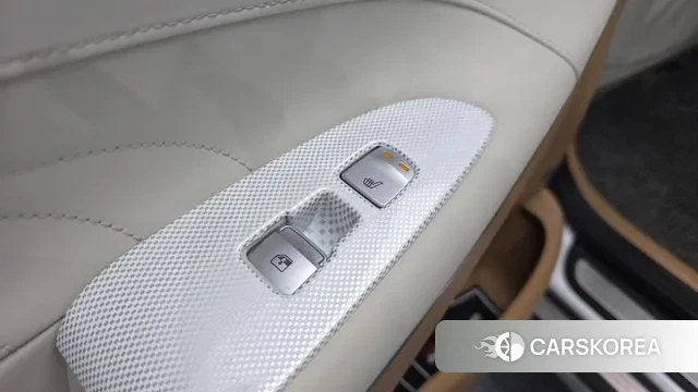 Hyundai The New Grandeur IG Hybrid id 3592032 из Кореи 9