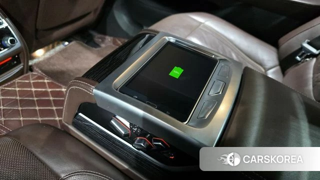 BMW 7 Series (G11) id 3801696 из Кореи 9