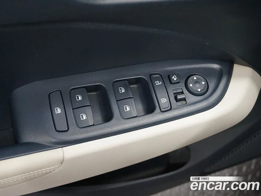 Hyundai Venue id 2171587 из Кореи 9