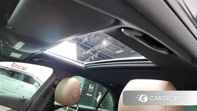 Mercedes-Benz E-Class W213 id 4396391 из Кореи 9