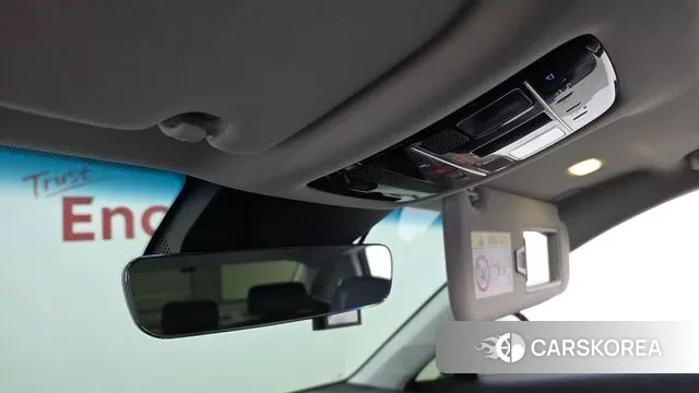 Hyundai Grandeur (GN7) id 3634502 из Кореи 9