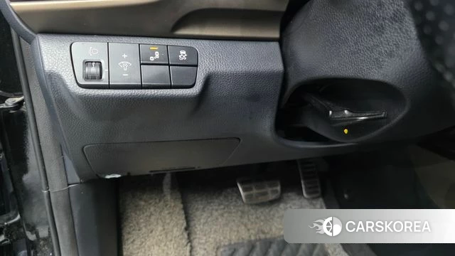 Kia Stonic id 4781230 из Кореи 9