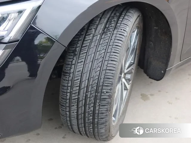 Renault Korea (Samsung) The New SM6 id 3152616 из Кореи 9