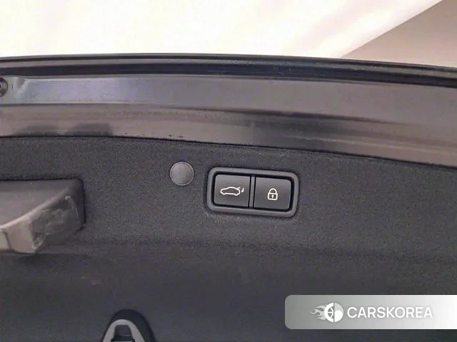 Hyundai The New Grandeur IG Hybrid id 3322885 из Кореи 9