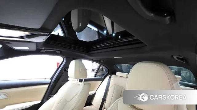 BMW 3 Series (G20) id 3644637 из Кореи 9