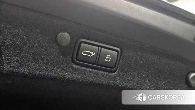 Hyundai The New Grandeur IG Hybrid id 4284127 из Кореи 9