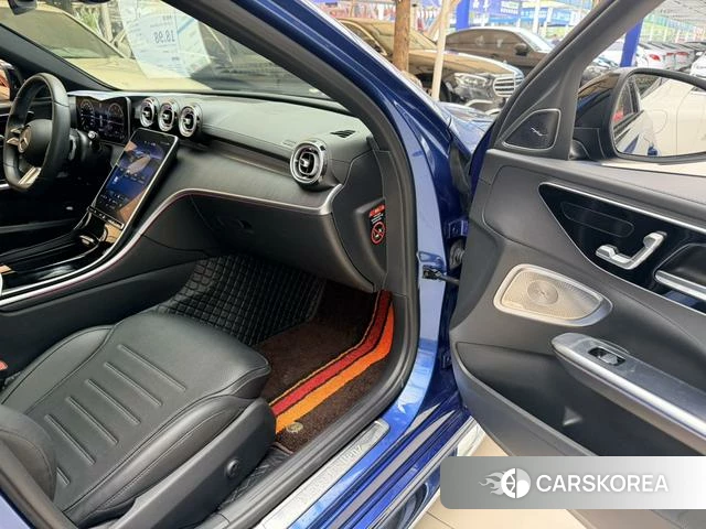 Mercedes-Benz Class C id 4256555 из Китая 9