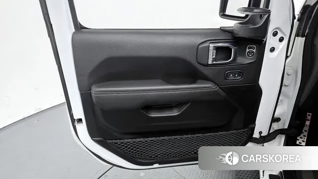 Jeep Wrangler (JL) id 3355632 из Кореи 9