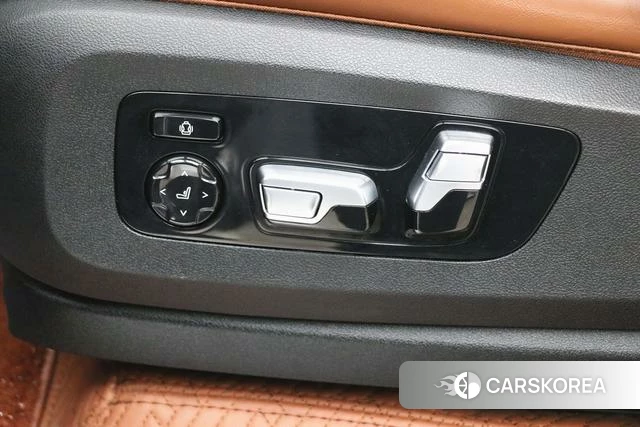 BMW X7 id 4210294 из Китая 9