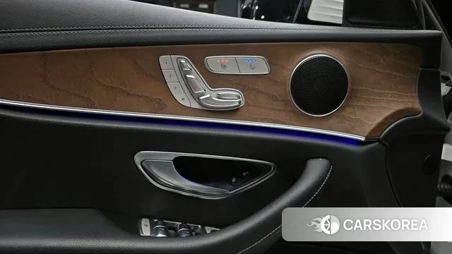 Mercedes-Benz E-Class W213 id 3655522 из Кореи 9