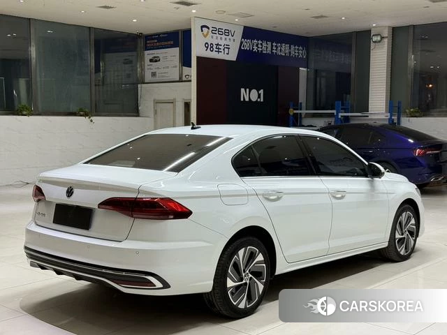 Volkswagen Bora id 4207738 из Китая 9