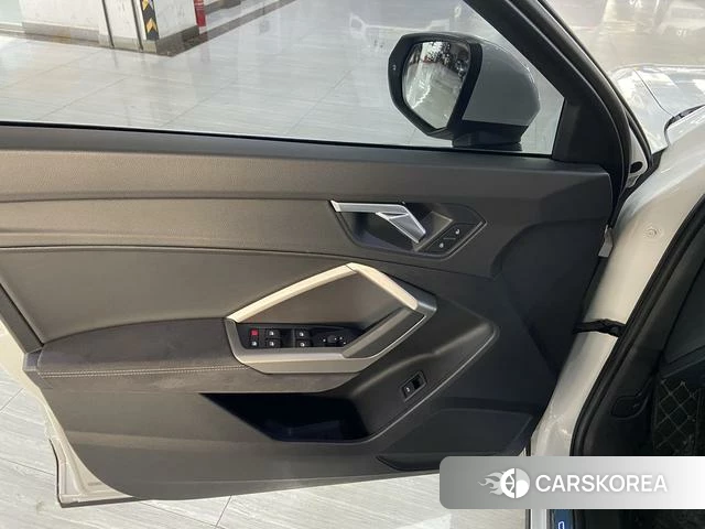 Audi Q3 id 4306983 из Китая 9