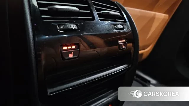 BMW 5 Series (G30) id 3355089 из Кореи 9