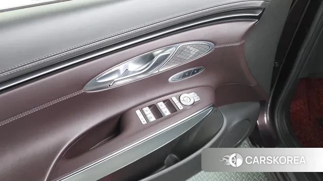 Genesis GV70 id 3059085 из Кореи 9