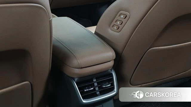 Hyundai Grandeur (GN7) id 4608005 из Кореи 9