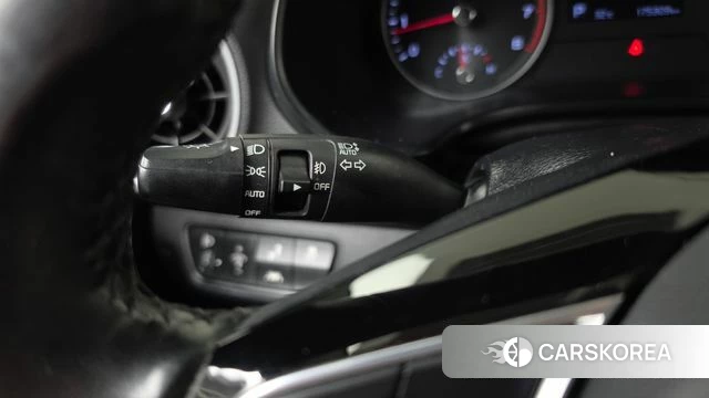 Kia Come New K3 id 4651999 из Кореи 9