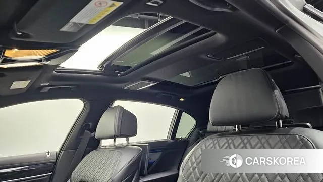 BMW 7 Series (G11) id 3423394 из Кореи 9