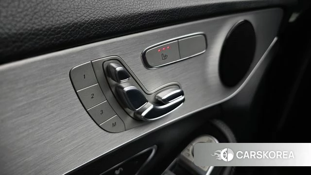 Mercedes-Benz C-Class W205 id 4325953 из Кореи 9