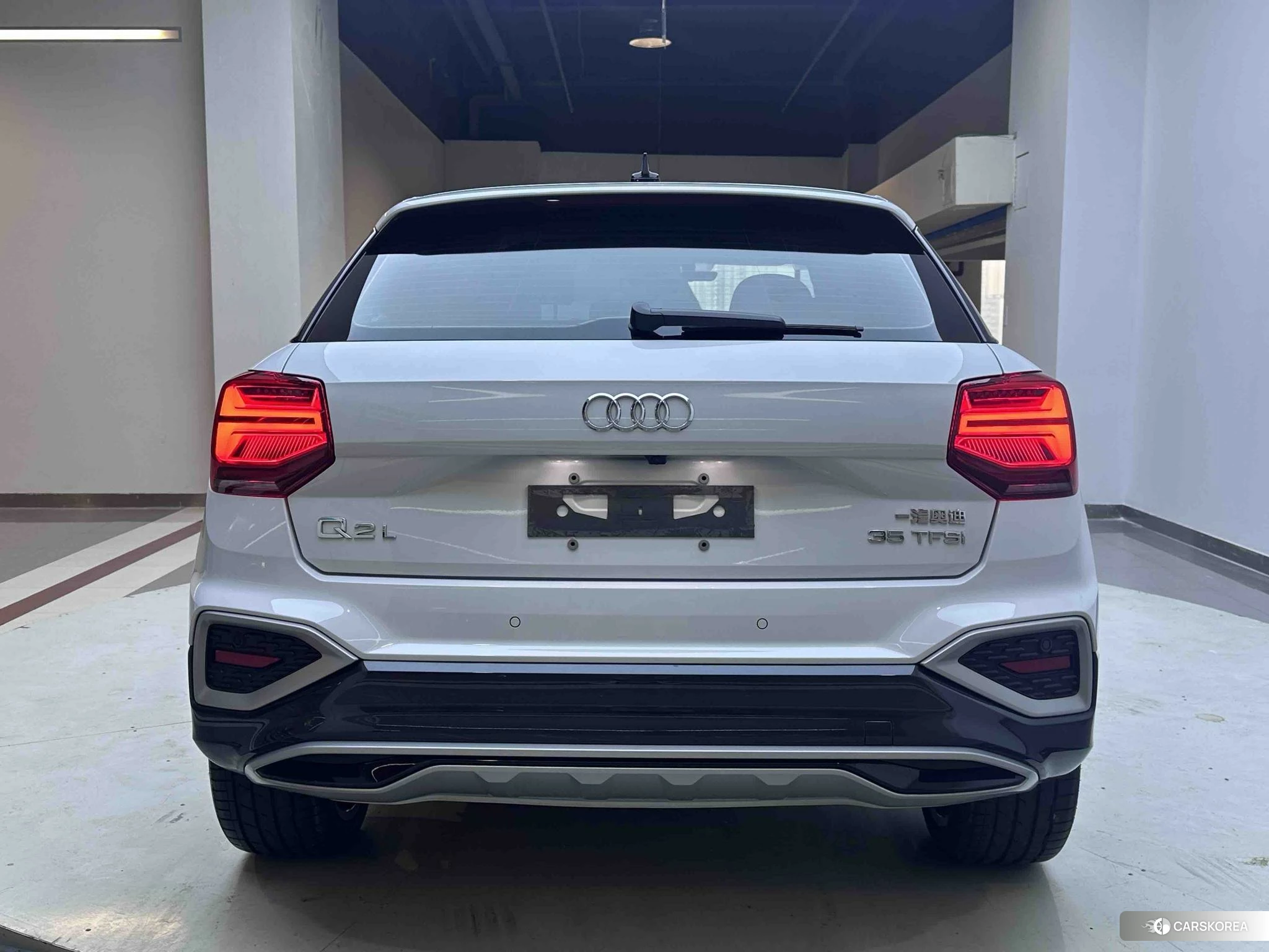 Audi Q2L id 4514991 из Китая 9