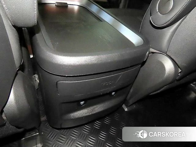 Hyundai Staria id 4870677 из Кореи 9