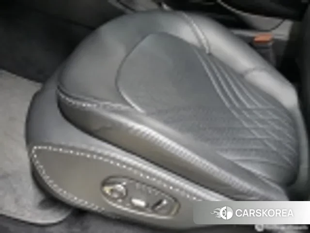 Aston Martin DBX id 3551906 из Кореи 9