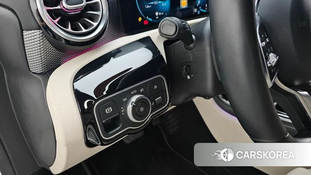 Mercedes-Benz A-Class W177 id 4445935 из Кореи 9