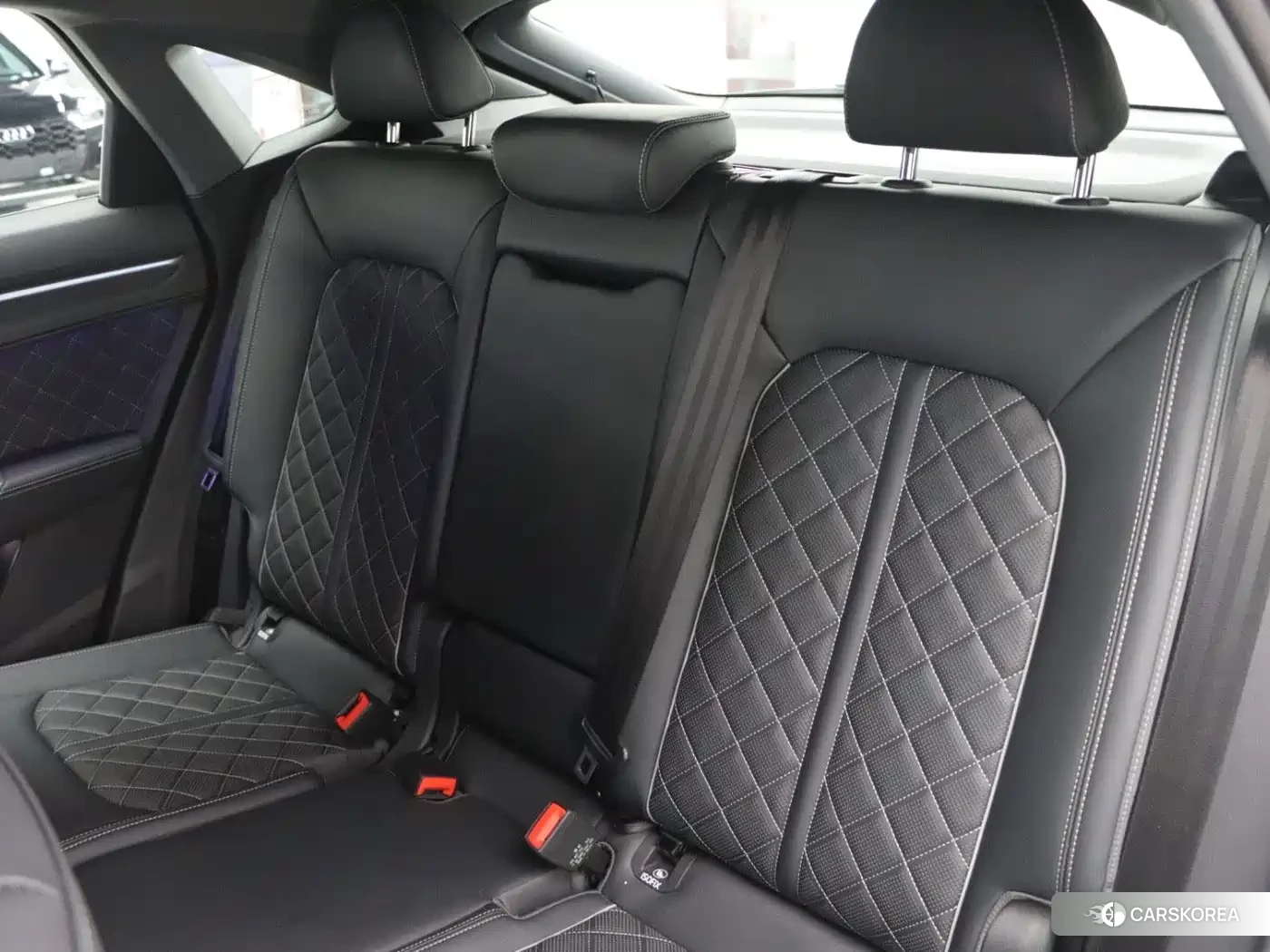 Audi Q3 Sportback id 4599501 из Китая 9