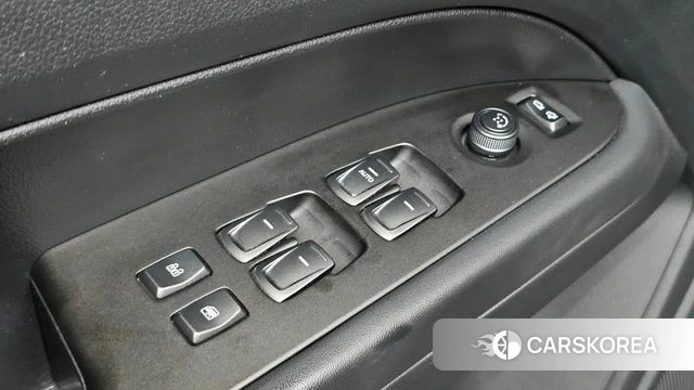 Ssangyong Rexton Sports id 4780684 из Кореи 9