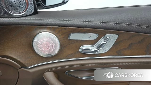 Mercedes-Benz E-Class W213 id 4785445 из Кореи 9