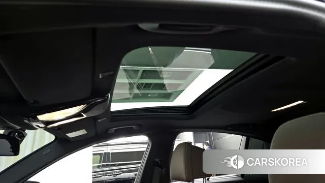 BMW 5 Series (G30) id 2974486 из Кореи 9