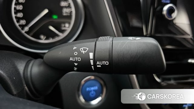 Toyota Camry (XV70) id 3859813 из Кореи 9