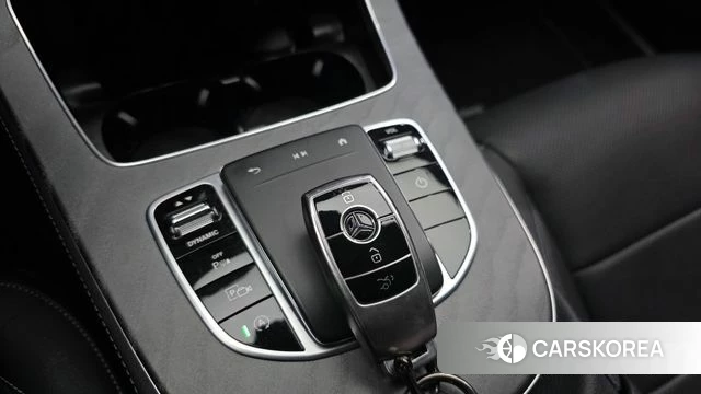 Mercedes-Benz E-Class W213 id 4608473 из Кореи 9
