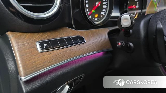 Mercedes-Benz E-Class W213 id 4755066 из Кореи 9