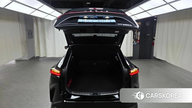 Lexus RZ450e id 4375575 из Кореи 9