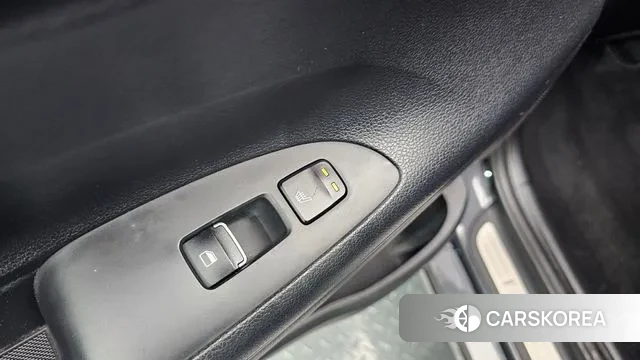 Hyundai Grandeur IG id 3077022 из Кореи 9