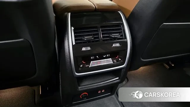 BMW X5M (G05) id 3689783 из Кореи 9