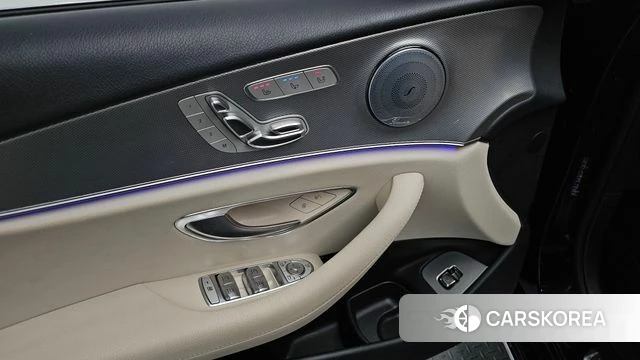 Mercedes-Benz E-Class W213 id 4684098 из Кореи 9