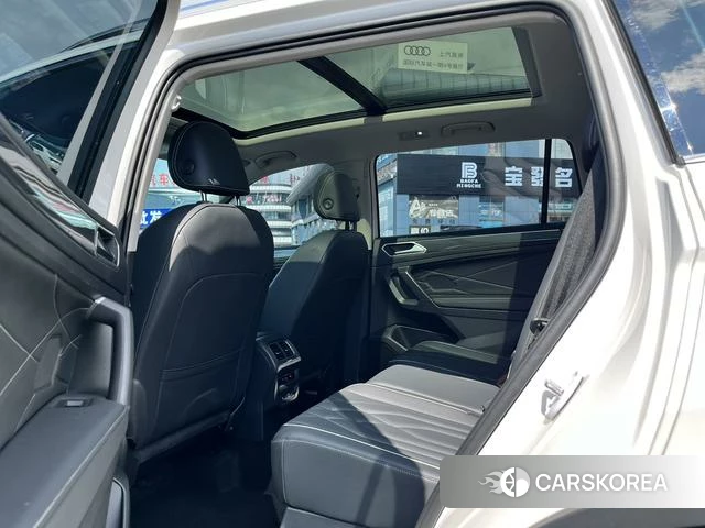 Volkswagen Tiguan L id 4256475 из Китая 9