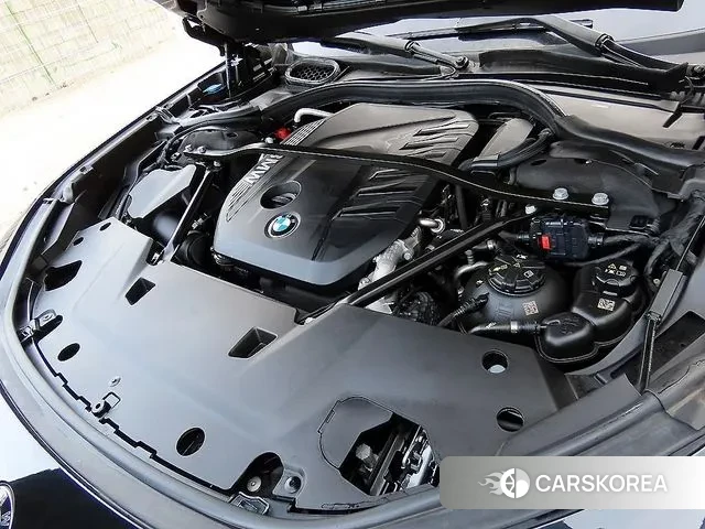 BMW 7 Series (G70) id 3600095 из Кореи 9