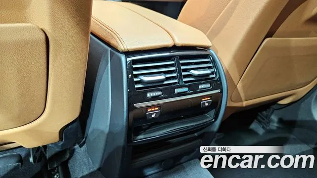 BMW 5 Series (G30) id 2242125 из Кореи 9